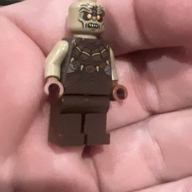 Lego Mordor Orc Bald 79007 79008 9476 10237 The Lord of the Rings Minifigure 