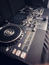 Numark Mixstream Pro Standalone Music Streaming Double Deck Controller - Black