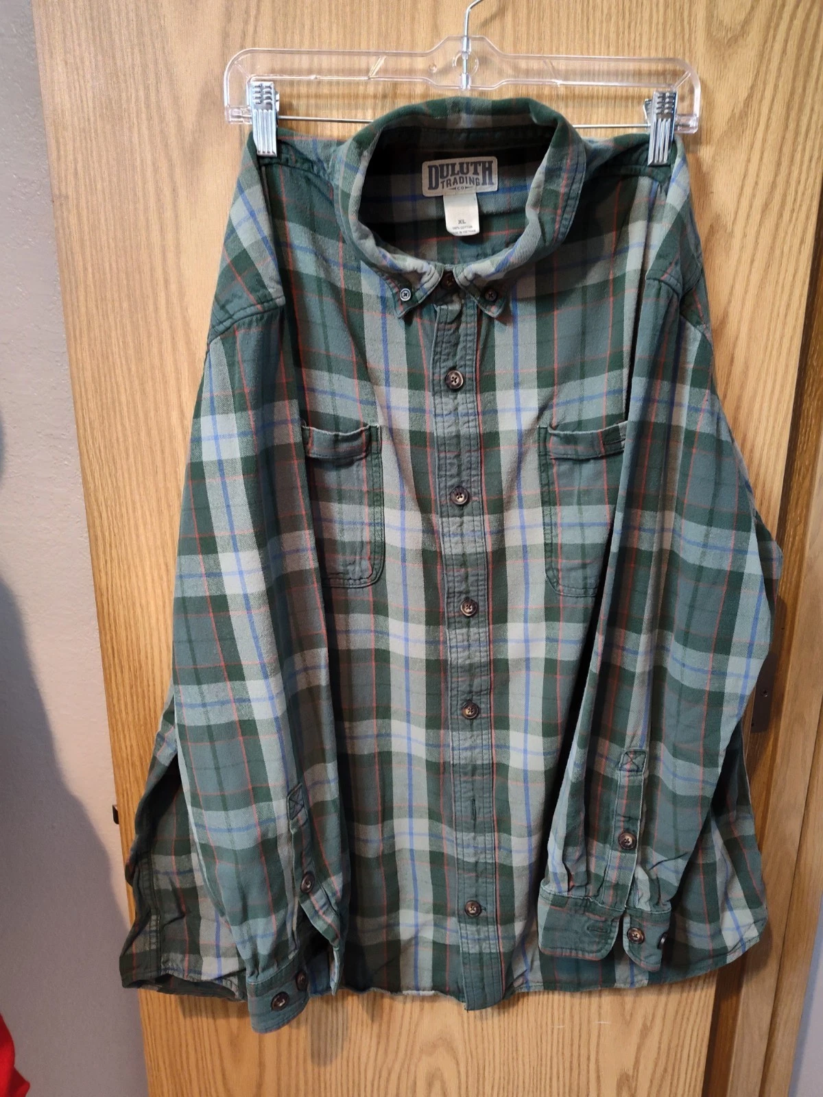 Duluth Trading Co Flannel Shirt Mens XL Green Plaid Long Sleeve Button Up