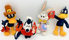 Vintage Looney Tunes Plush Lot WB Studio Store 1999 Bugs Daffy Pepe NWT
