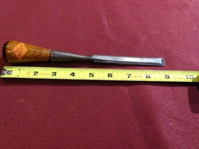 Vintage Red Diamond Chisel  1/2'' Stubby Wood Leather Handle Added Period Decal