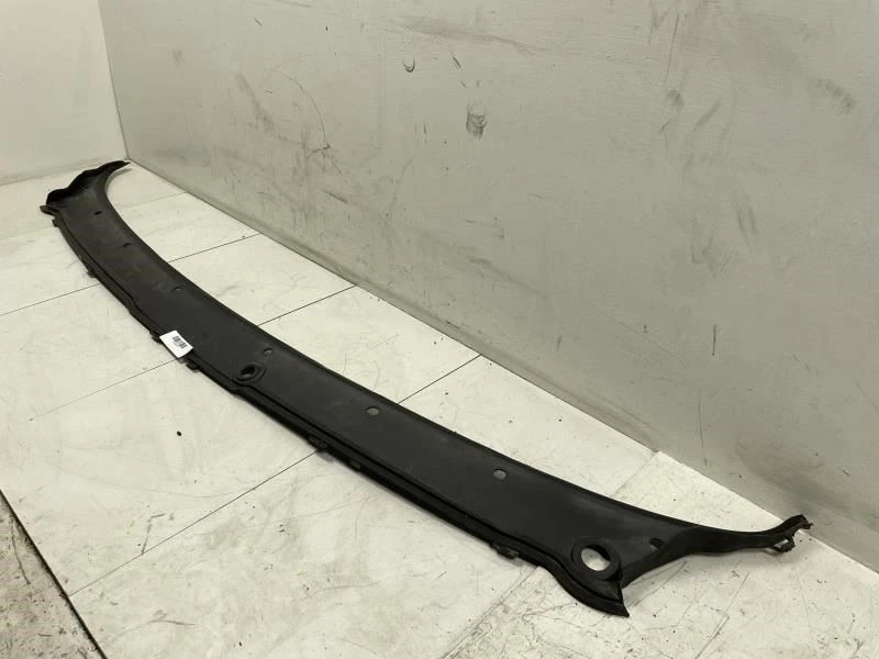 BMW X5 E70/FE43 2008 limpiaparabrisas cubierta panel de moldura OEM+ Foto 2 de 4