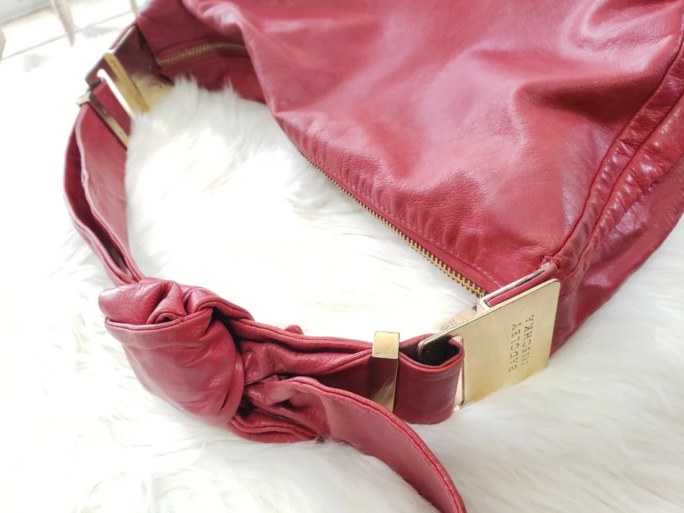 🌺Badgley Mischka Carina Rojo Cuero Esmaltado Holgado Hombro Hobo Bolso Cartera Arco  Foto 4 de 4