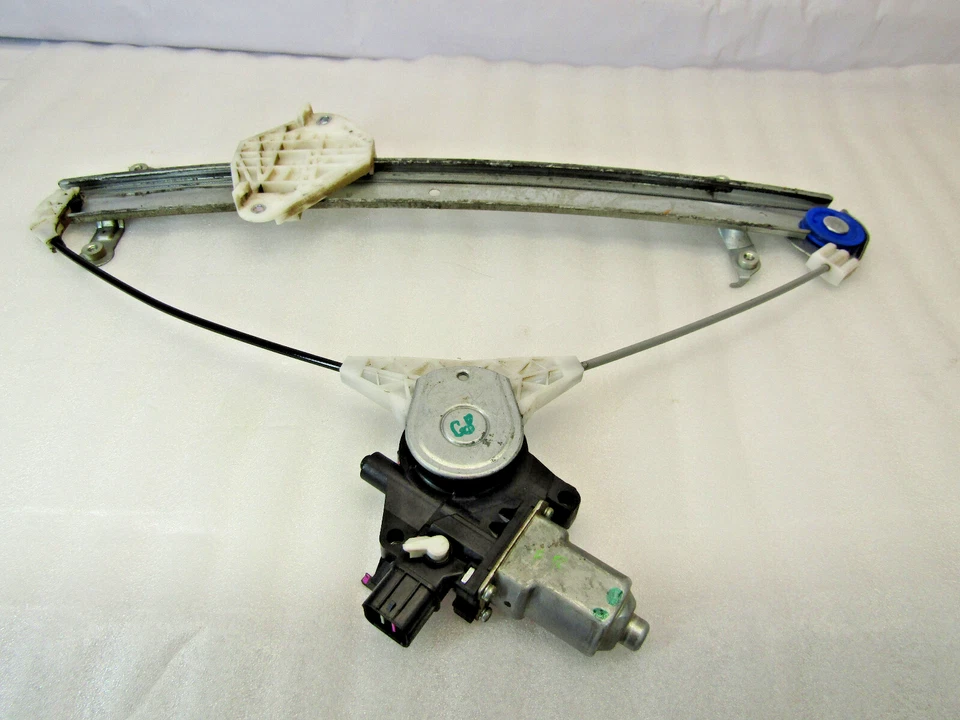Regulador de ventana de pasajero delantero derecho Subaru Outback 2010-2014 con motor OEM Foto 2 de 4