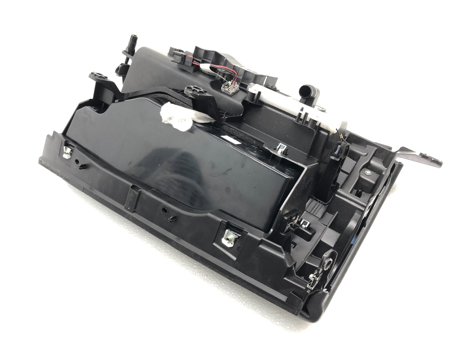 2014-2017 MASERATI GHIBLI S GLOVE BOX OEM.