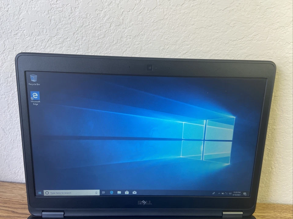 Dell Latitude E5450 14" i5-5300u 2.3GHz / 6GB RAM / 250GB SSD / Win10 Foto 4 de 4
