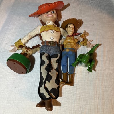Disney Pixar Toy Storie Jessie Pull Sting Talking Doll Vintage woody trex 