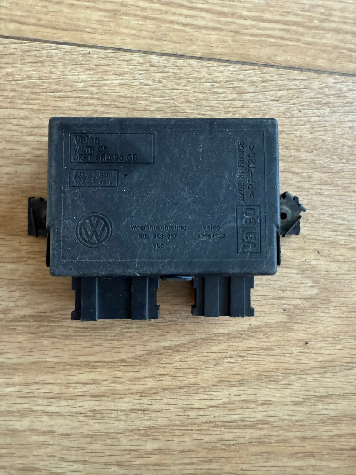 VW Polo Eurovan Immobiliser Control Unit Module 6X0953257 Oem