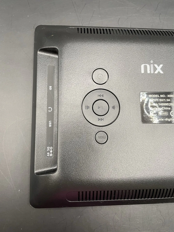 Digital photo frame by NIX X08D Hu-Motion Frame- Black - Image 4 of 4