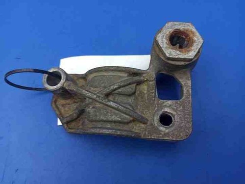 MERCEDES-BENZ E W211 Stabilisatorhalterung vorne rechts A2113231226 21209200