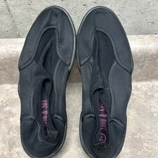 SAND & SUN Water Shoes Women Size 7US Black Color Neoprene top