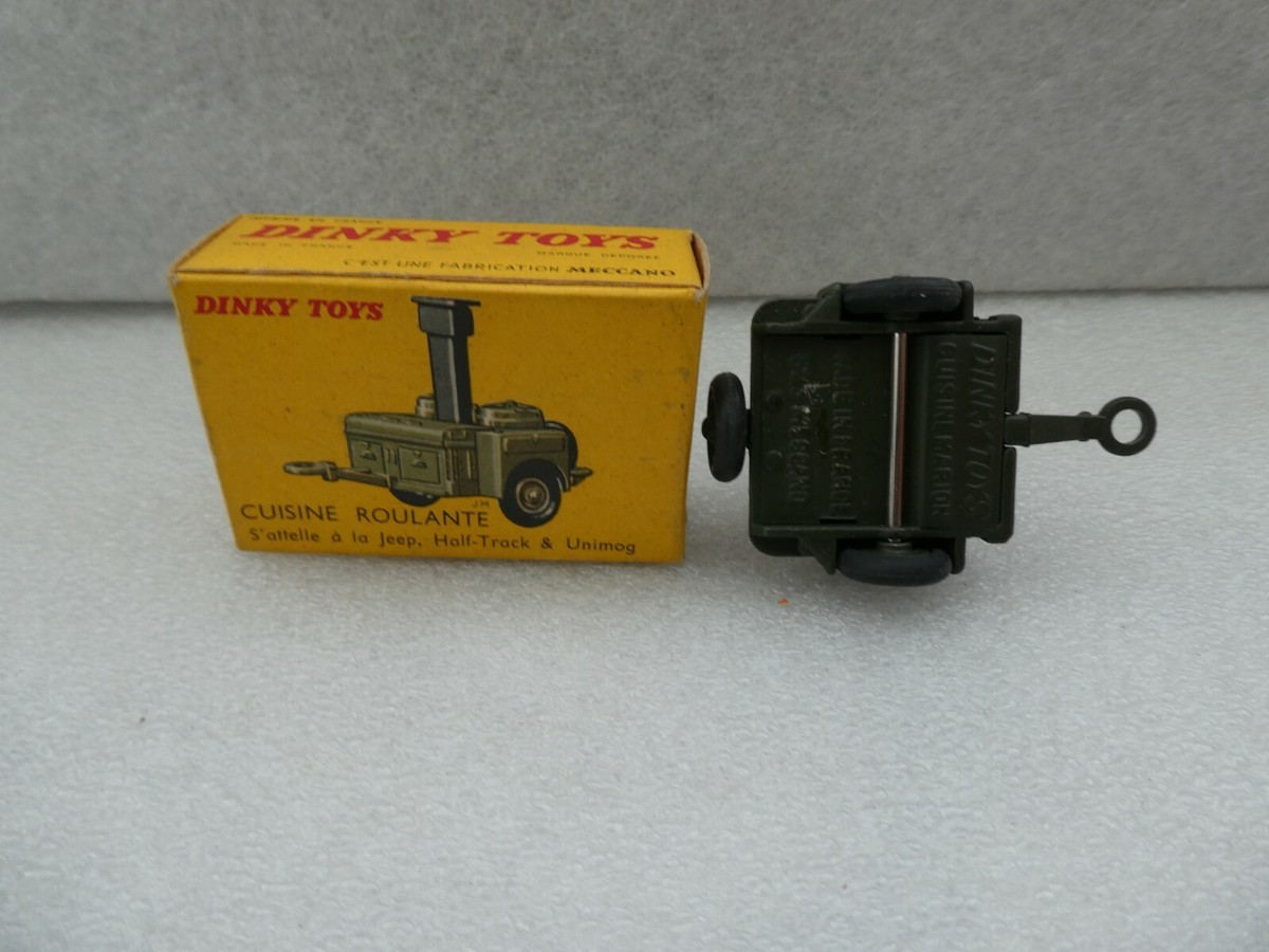 Dinky Toys France 823 - Cuisine roulante militaire Marion 1/50