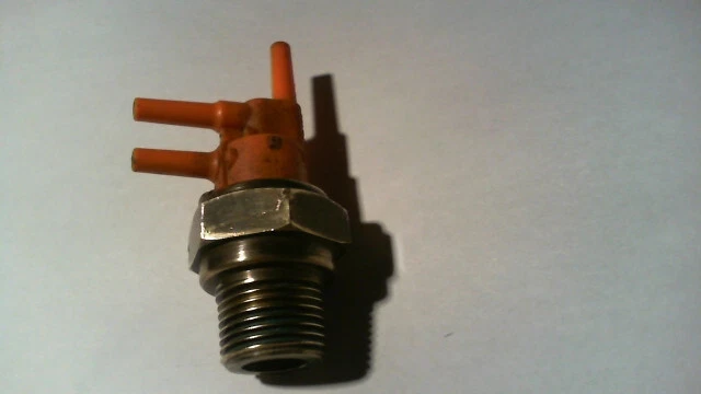 25810-11030 Toyota Tercel OEM Original Genuine Ported Bimetal Vacum Switch Valve - Image 3 of 4