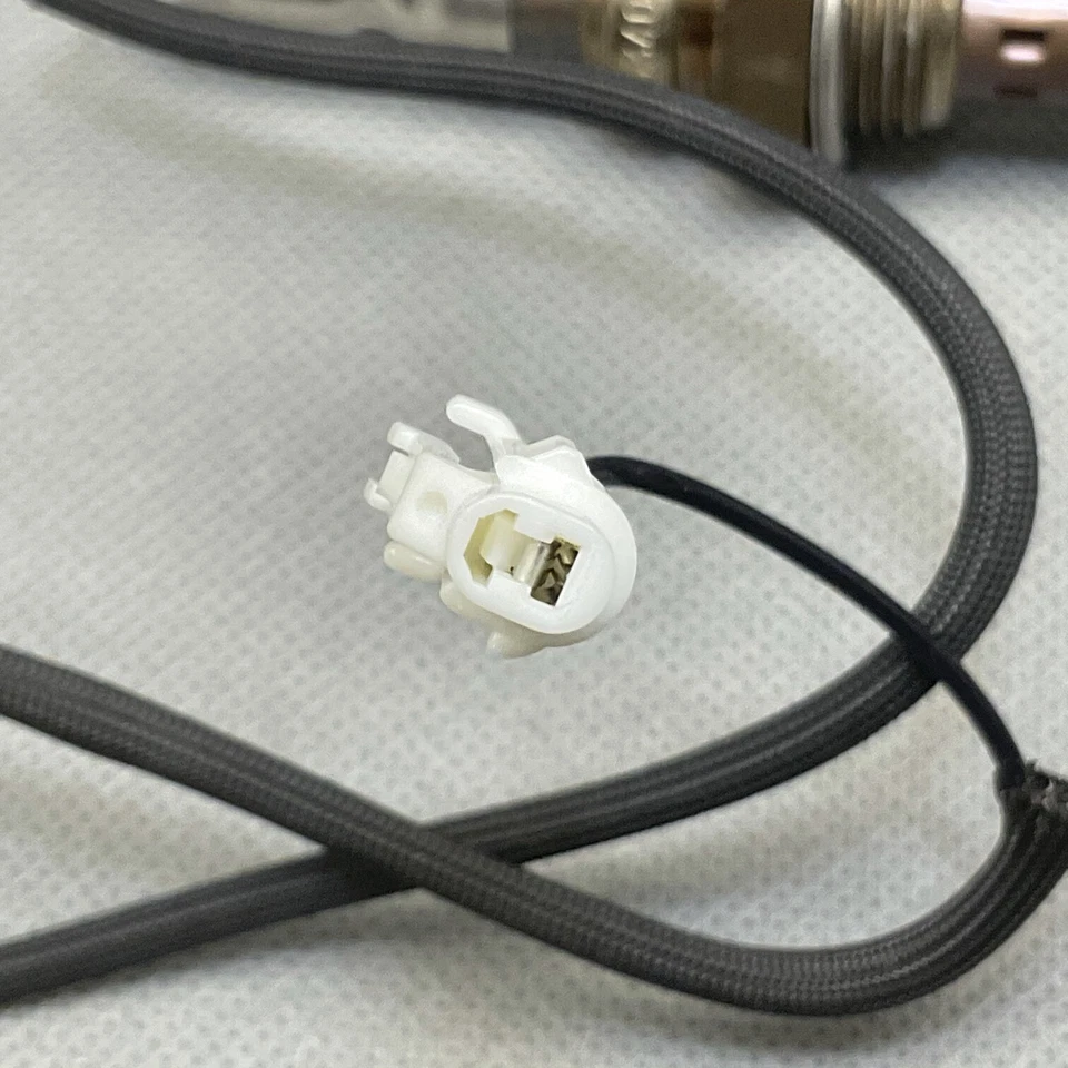 Датчик кислорода для Subaru Justy 1,2 л 1989-1994 оригинальный Bosch O2 12039 восходящий - Изображение 4 из 4