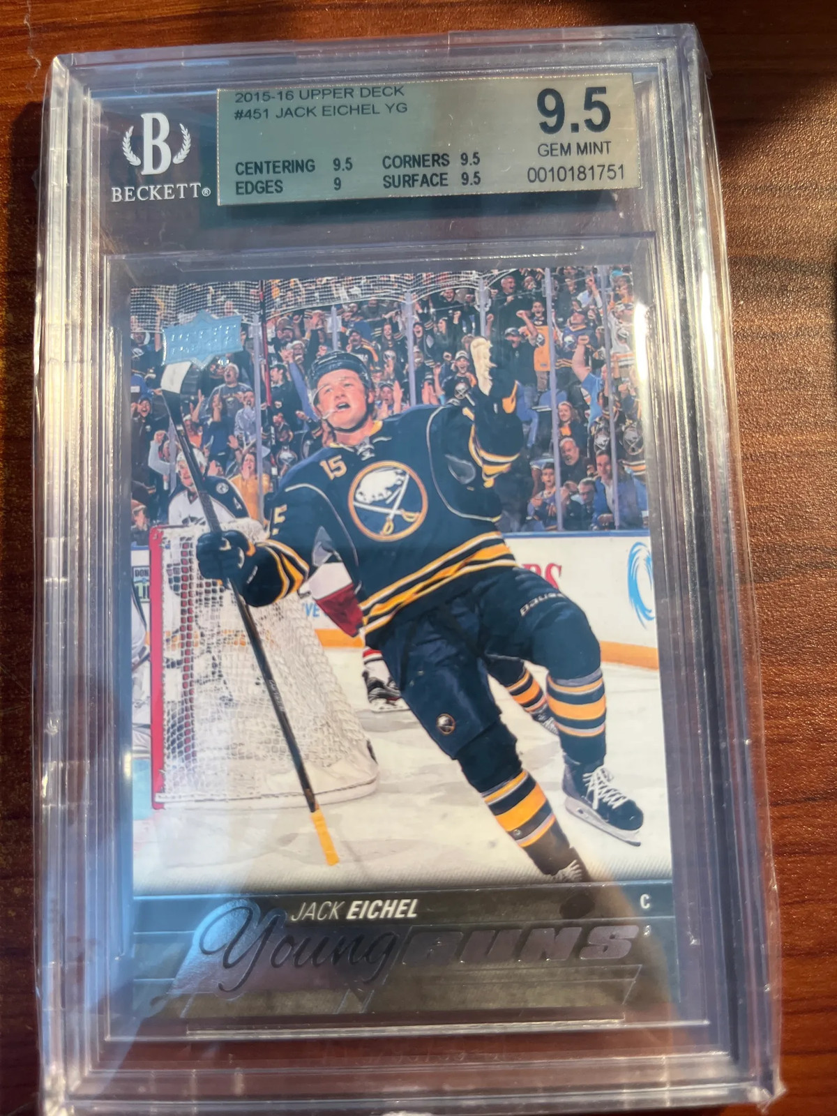 2015-16 Upper Deck Jack Eichel #451 Young Guns Rookie BGS 9.5 GEM MINT