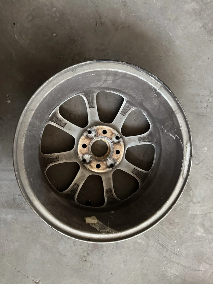 Cerchio In Lega 5,5J R15 Originale Smart Fortwo (453) Cod. A4534014000 - Immagine 2 di 4