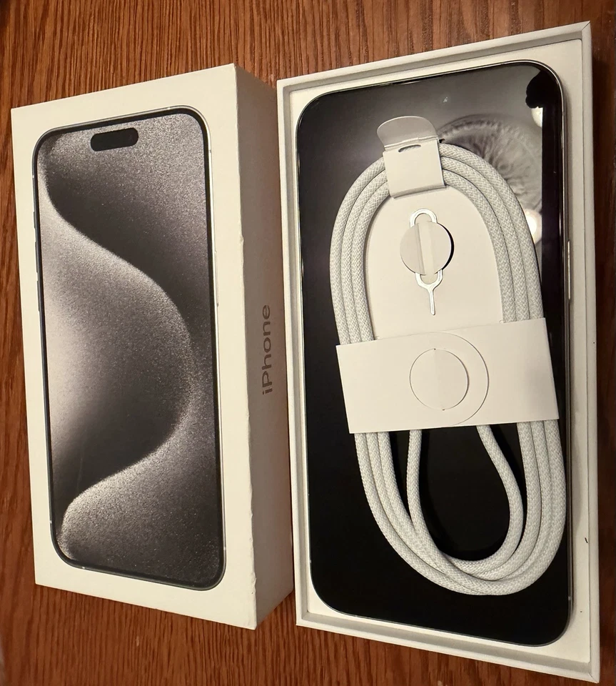 Iphone 15 pro max 256, photo 4 sur 5