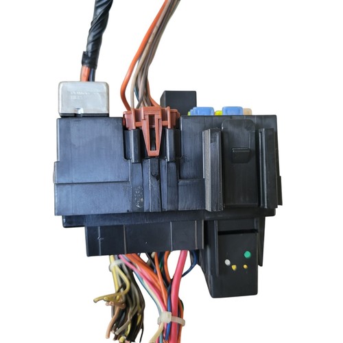 Interior Fusebox Fuse Block Assembly 2003-2006 Chevy GMC 15058033-07 - Picture 6 of 9