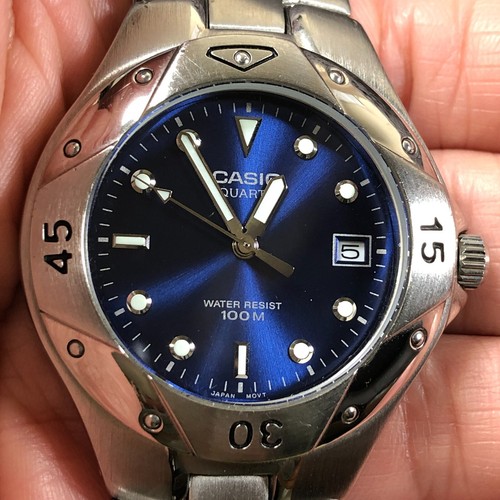 Vintage Casio Men MTD-1034 Diver Blue Dial Date Silver Tone Quartz Watch 6 3/4" - Picture 12 of 13