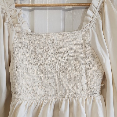 Six/Fifty Women's Ivory Satin Peasant Style Top Size SM Puff Shoulders Smocked - Picture 3 of 12