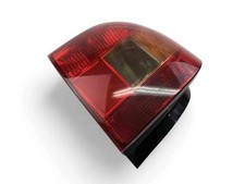 TOYOTA COROLLA E12 Rücklicht hinten rechts 8155102150 2006 32408003