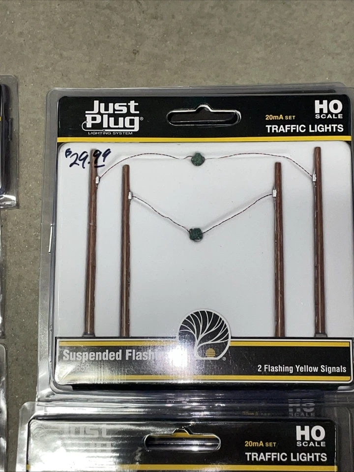 ¡Nuevo! Woodland Signals 0,HO, N cierre $ 904,75 nuestro precio $452,37 eso es 50% de descuento Foto 3 de 4