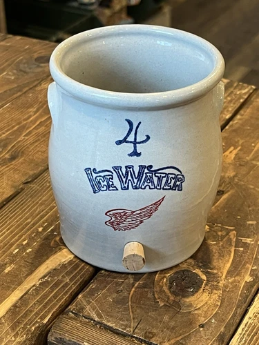 VINTAGE RED WING MINIATURE #4 ICE WATER STONEWARE CROCK 4 1/2" (SH