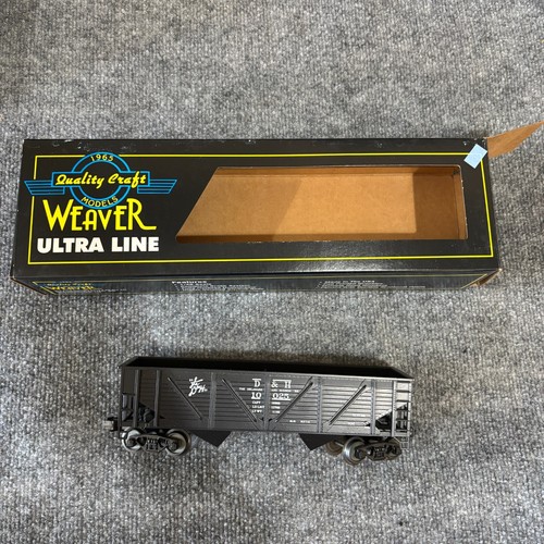 Tolva compuesta Weaver Ultra Line escala O 2 bahías D&H #10012 coche de carga de 3 rieles | Zustand: Used