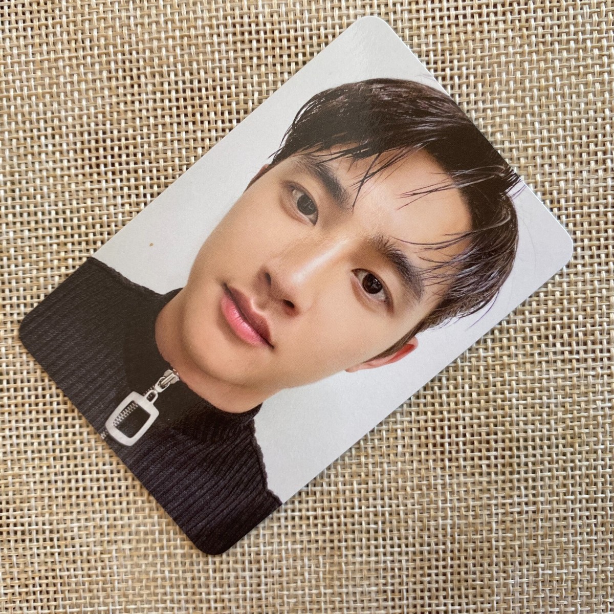 EXO D.O. タレントカード DON'T FIGHT THE FEELING s-l1200.jpg