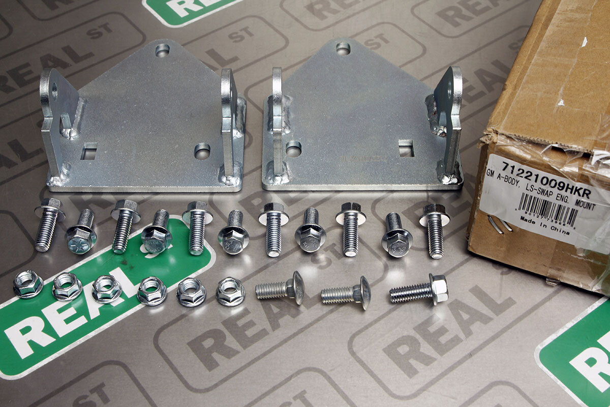 Hooker Engine Mount Kit GM A-Body Swap 71221009HKR Hooker Engine Mount Kit GM A-Body Swap 71221009HKR