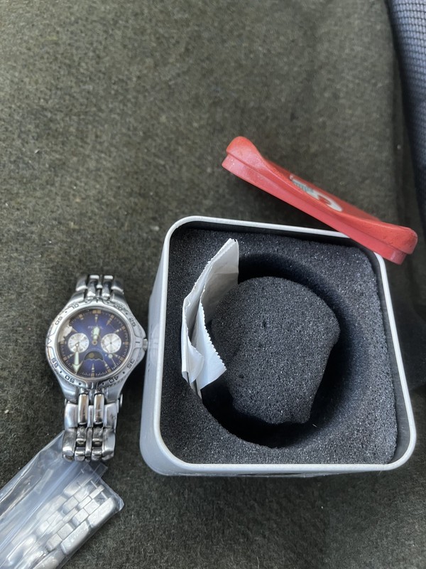 Vintage Fossil Blue BQ-9196 Mens Watch Gray Dial