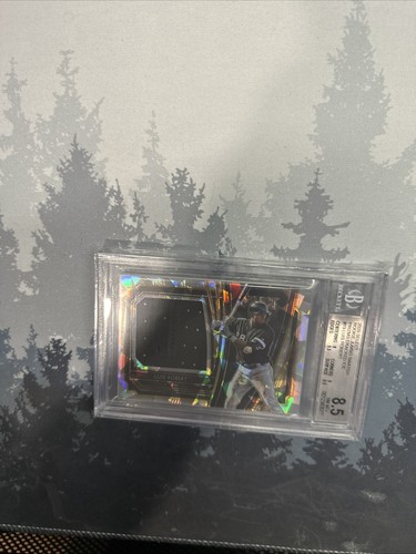 2020 Panini Select Rookie Jumbo Swatch cracked ice #RJS-LR Luis Robert Card /25