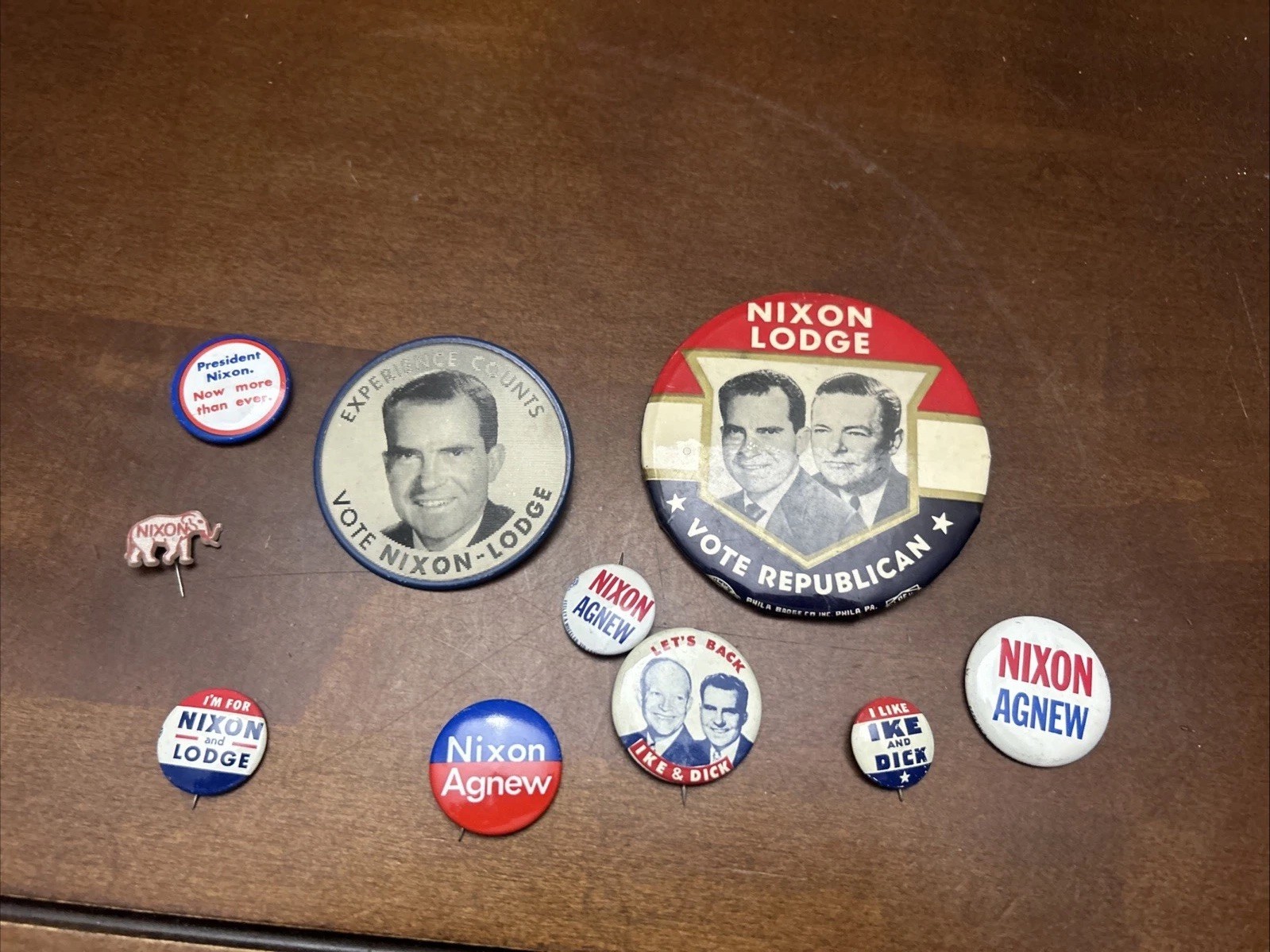 Lot Of 10 Richard Nixon Campaign Pins 1968-1972 Political Memorabilia