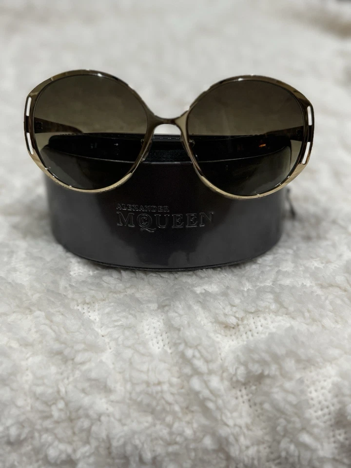 Gafas de sol para mujer Alexander McQueen AMQ 4236/S Foto 2 de 4