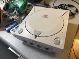 Sega Dreamcast Console Bundle W/ Rare Red & Green Controllers, 2 VRU, Mem Card