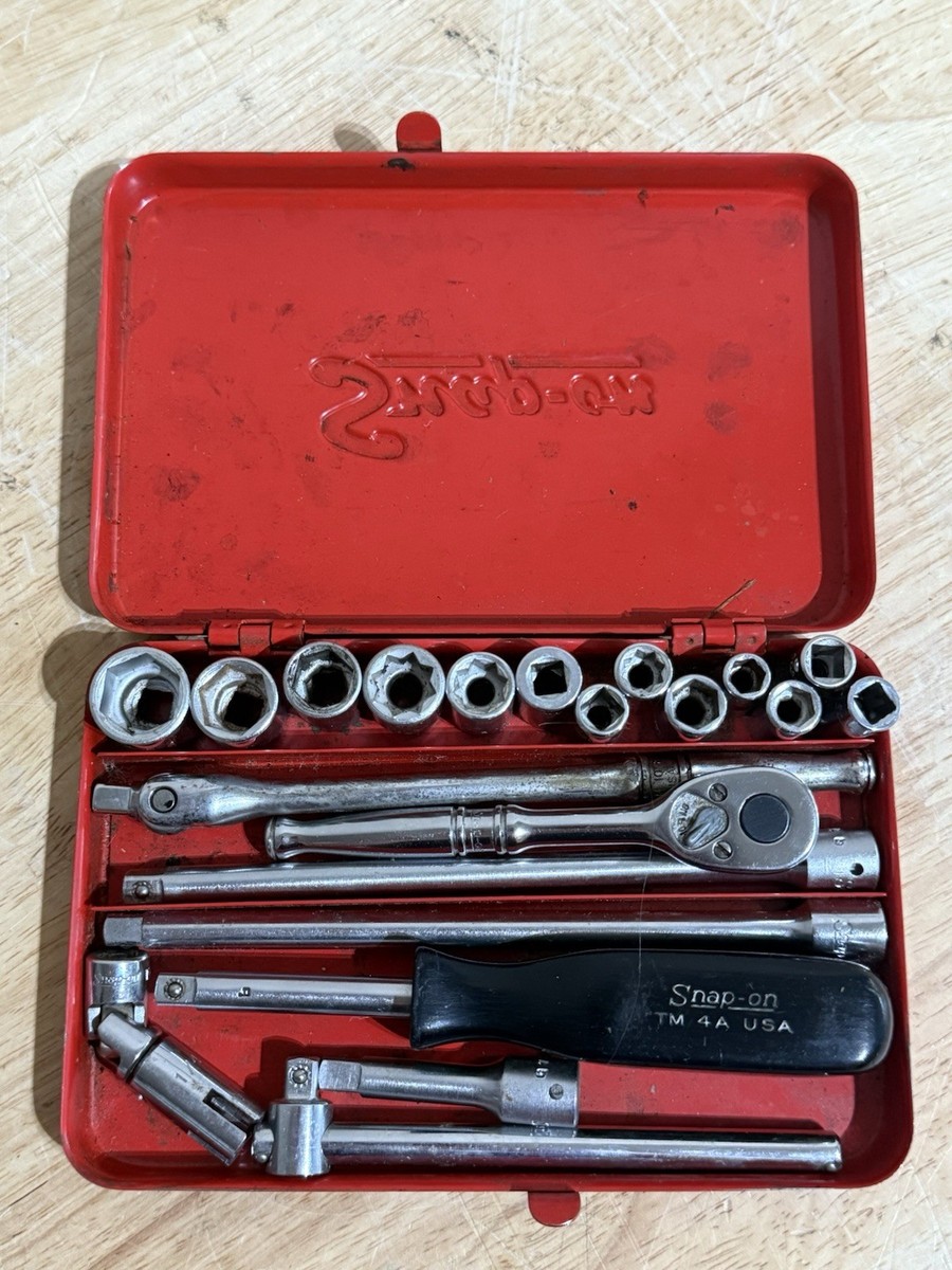Snap On Tools 1/4 Drive Socket Set W/ Metal Box 21 Piece Set KRA
