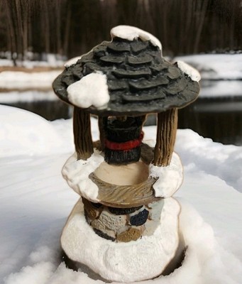 The Village Collection St. Nicholas Square Accessory VILLAGE STONE WISHING WELL 