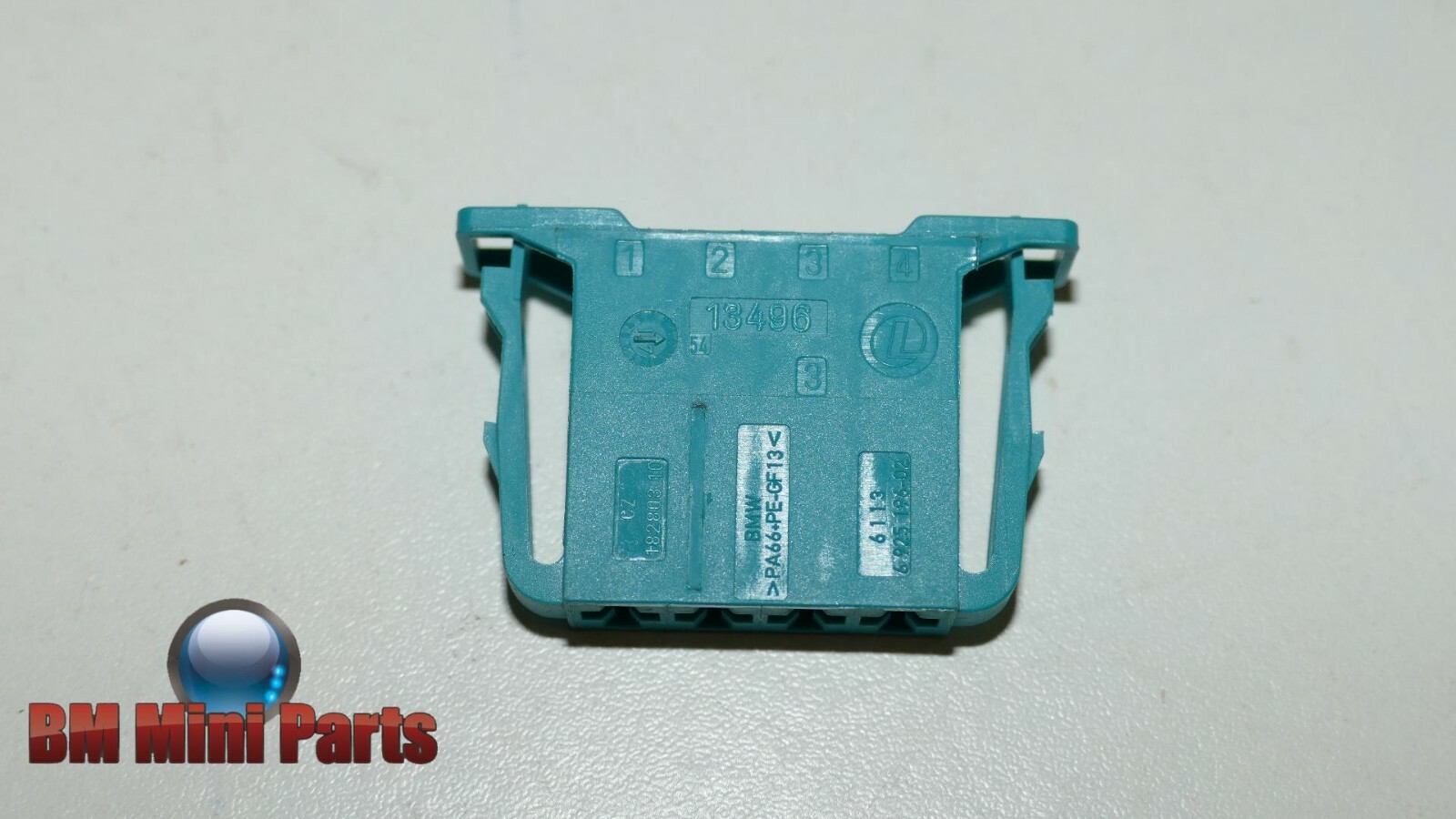 BMW Universal DFK Socket Housing UNCODED 4 Pol 61136925196 Genuine  