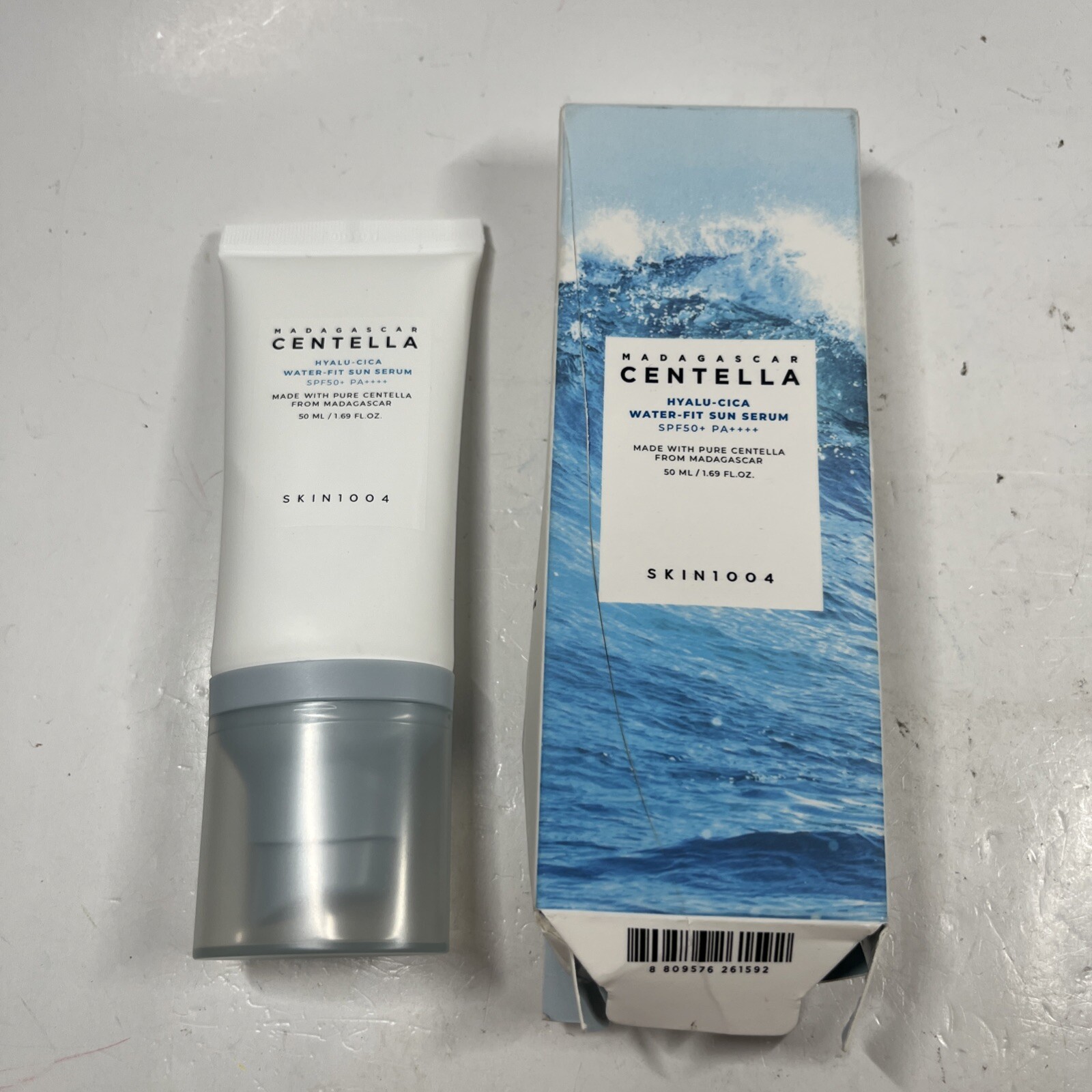 SKIN1004 Madagascar Centella Hyalu-CICA Water-fit Sun Serum 50ml Exp 03/2026