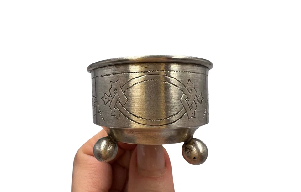 古董盐窖碗银色 84 原装罕见帝国俄罗斯 19 号雕刻 — 第 2/4 张图片