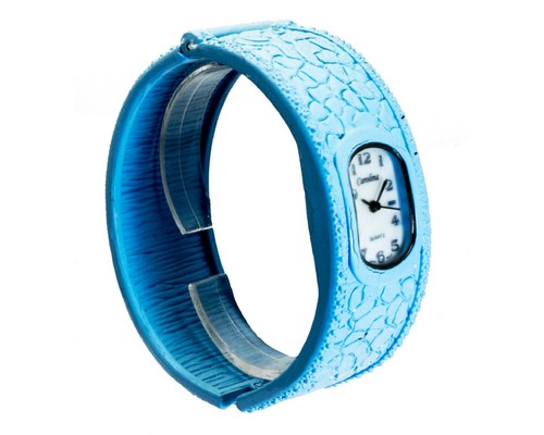 CAROLINA: WOMENS' BLUE OR PINK FINISH BANGLE WHITE DIAL ANALOG QUARTZ WATCH - Picture 12 of 13