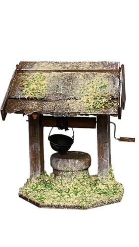 Krippenzubehör Brunnen mit Schindeldach aus Holz , Weihnachtskrippe, Ziehbrunnen - Bild 3 von 5