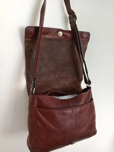 GIANNI CONTI Tan Handbag Leather Shoulder Bag Flap Saddle Bag Italian Leather. - Picture 6 of 14