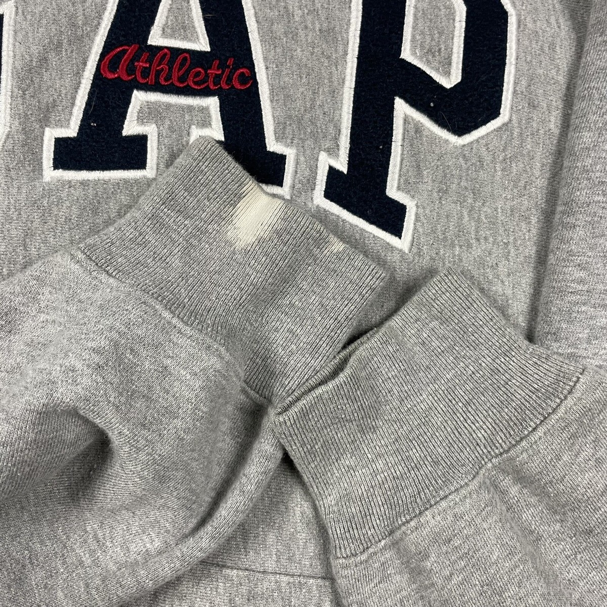 Vintage 90's GAP Athletic Men's Grey Drawstring Spell Out Vintage 90's GAP Athletic Men's Grey Drawstring Spell Out