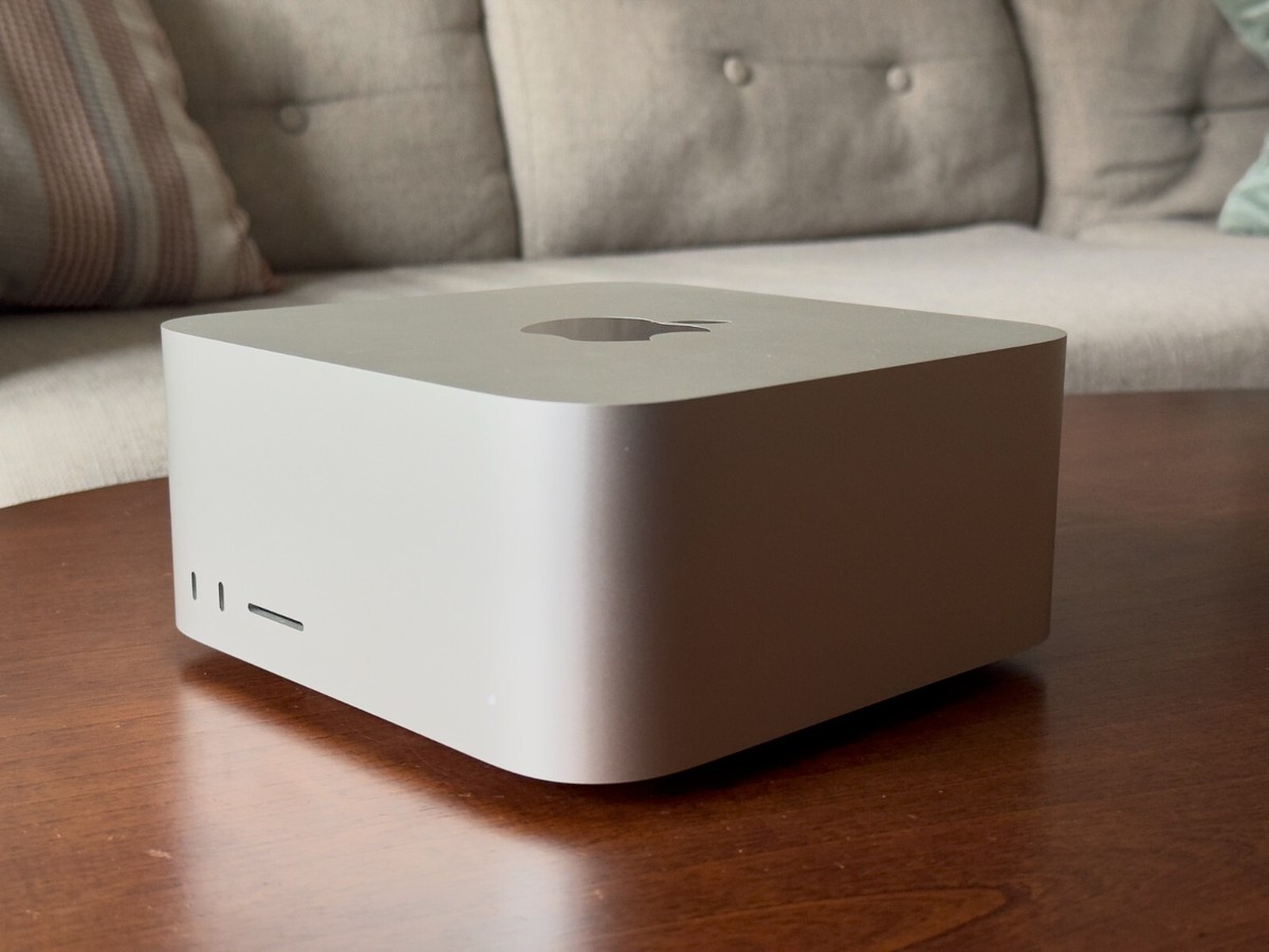 Apple Mac Studio M1 Max (2022), Mint Condition, 32GB Unified