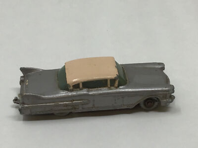 VINTAGE LESNEY SILVER MATCHBOX 1960 CADILLAC SIXTY SPECIAL 27 GREY