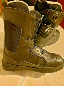 salomon vigil snowboard boots