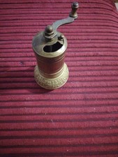 Vintage Old Antique Brass Decorative Pepper Pot Grinder - Handle Turn Grinder