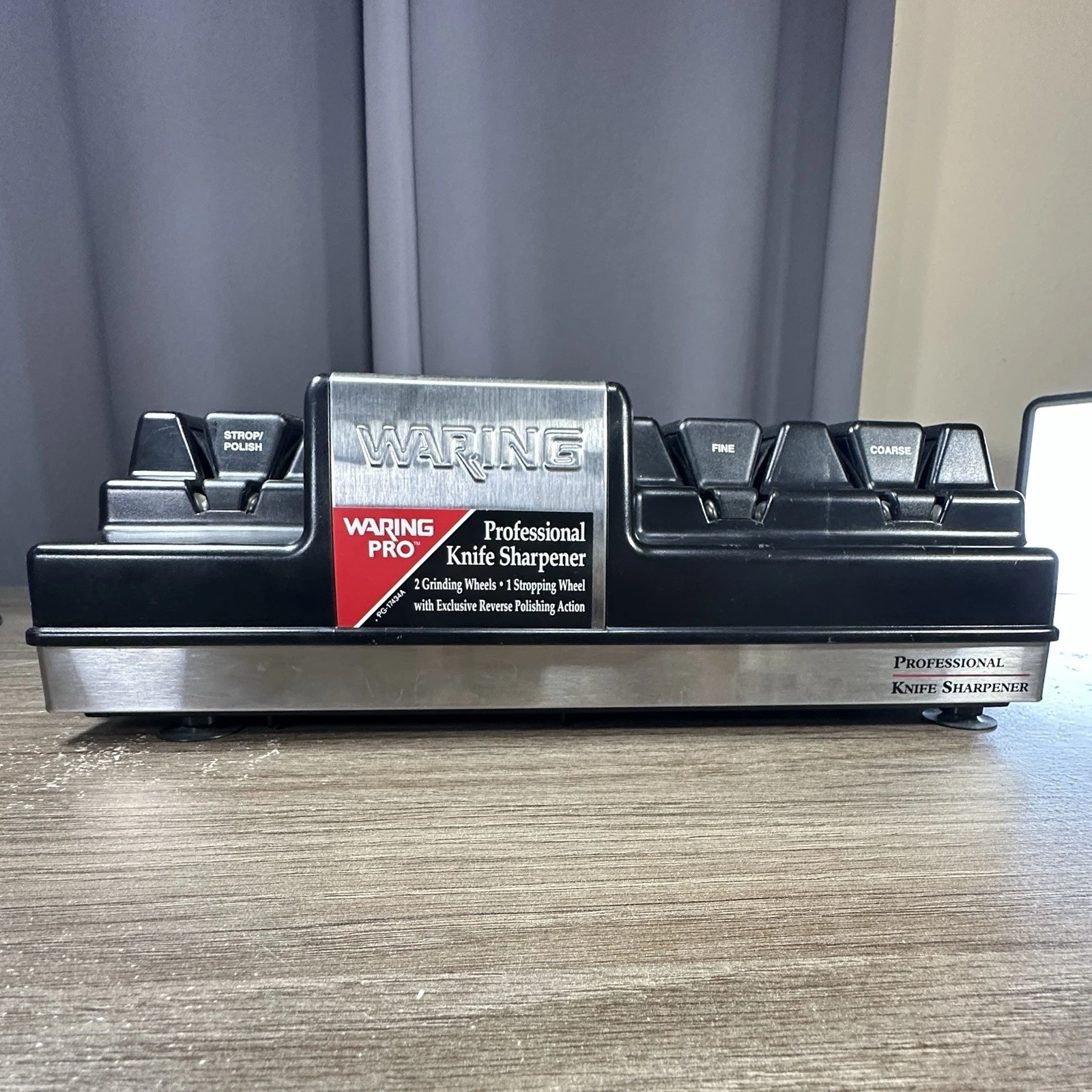 Waring Pro Professional Knife Sharpener KS80 Precision Performance Commercial
Opens in a new window