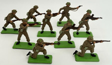 Britains Deetail Lot of 9 WW2 British Infantry Fighters Soldiers 1971 Vintage
